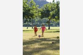 ワイキキで開催される子供向け春休みサッカーキャンプ