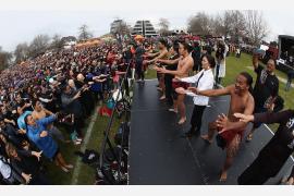 NZの人気観光地ロトルアで、ハカのギネス世界記録へ！～7,700人超が圧巻の「ジャイアント・ハカ」を披露～