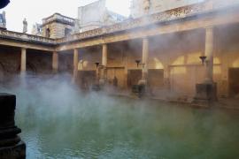 世界遺産の温泉町、イギリス・バースを歩く