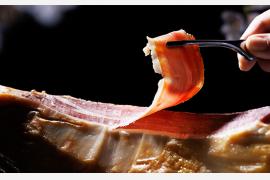 世界三代生ハム「ハモンセラーノ」のカービングに舌鼓するスペイン春祭りフェア