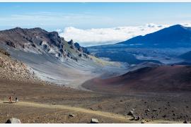 標高3,055ｍのハレアカラ山頂で宇宙の神秘に触れる　～ハワイの離島へ　マウイ島の旅④