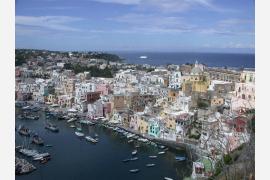 世界の旅行会社が選ぶ最も美しい街ベスト10