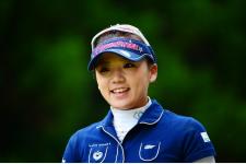 デルタ航空、プロゴルファー有村智恵選手とオフィシャルエアライン契約を締結