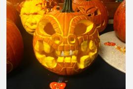 ホノルルのワイキキでハロウィンパーティ