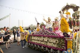 美しい花の祭典チェンマイ花祭り