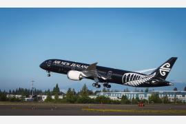 ニュージーランド航空　B787-9型ドリームライナー オークランド─成田間で本日就航