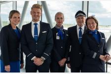 スカンジナビア航空 17年ぶりに制服デザインを刷新！