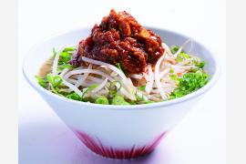 鶏白湯ラーメン専門店「火山ラーメンエクスプレス」が待望のオープン！