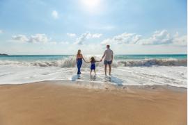 子供とお家で「旅育」！エクスペディアのわくわく旅手帳