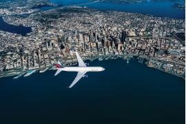 デルタ航空、米国への渡航手続きを簡素化するオンラインツールを提供