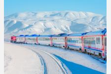 世界でも有数の美しい鉄道路線「イースタン・エクスプレス」が今期の運行開始