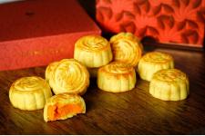 ザ・ペニンシュラ東京、人気の秋の風物詩「ヘイフンテラス特製 月餅」期間限定で販売