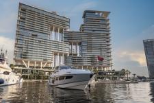 ザ・ラナ 豪華ヨット体験を開始