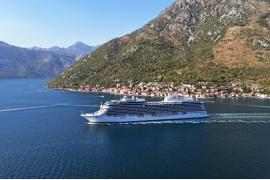 オーシャニアクルーズのブラックフライデー割引で 憧れの地へのクルーズが身近に