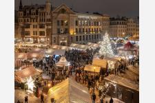 ラトビア・リーガ旧市街で「本物のクリスマス」到来！