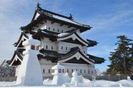 青森・弘前公園で第50回「弘前城雪燈籠まつり」が2月6日開幕