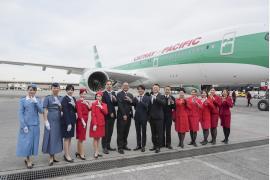 キャセイパシフィック創立80周年　特別塗装機を成田で初披露