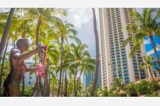 ハイアット リージェンシー ワイキキ、開業50周年を記念した「ゴールデン アニバーサリー パッケージ」販売中