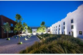 ポルトガル　ロイヤルファイミリーの夏の別荘を改装した新加盟ホテル