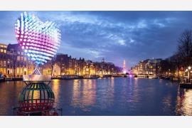 ファンタジーの世界！アムステルダム光の祭典