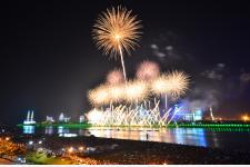 浦項国際光祭り　～浦項国際花火大会～　포항 국제불빛축제
