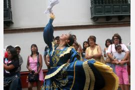 ペルー伝統舞踊の祭典「マリネラフェスティバル」～ トルヒーヨで1月20日から7日間開催～