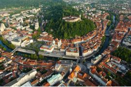 スロヴェニア、2000年目を記念する古代ローマ時代の町