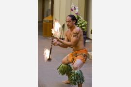 ハイアット リージェンシー ワイキキビーチ リゾート アンド スパ　月火は「ハワイアンイブニング（仮称）」をお楽しみください！