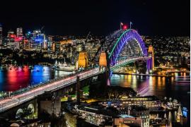 シドニーの夜空を彩る音楽と光の祭典「ビビッド・シドニー」