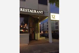 レストラン・オブ・ザ・イヤーを受賞した12th Ave Grillのオーナーは！？