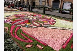 200年以上続く年に一度の花の祭典　イタリア・インフィオラータ