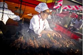 ラテンアメリカ最大の食の祭典「ミストゥーラ」
