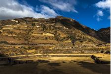 インカ以前の壮大な遺跡チャビン・デ・ワンタル～いまだに発掘作業が続く世界遺産～