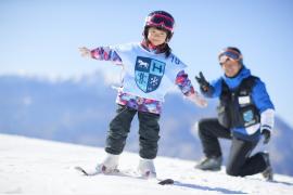 星野リゾート式スキーレッスン「雪ッズ70」開催