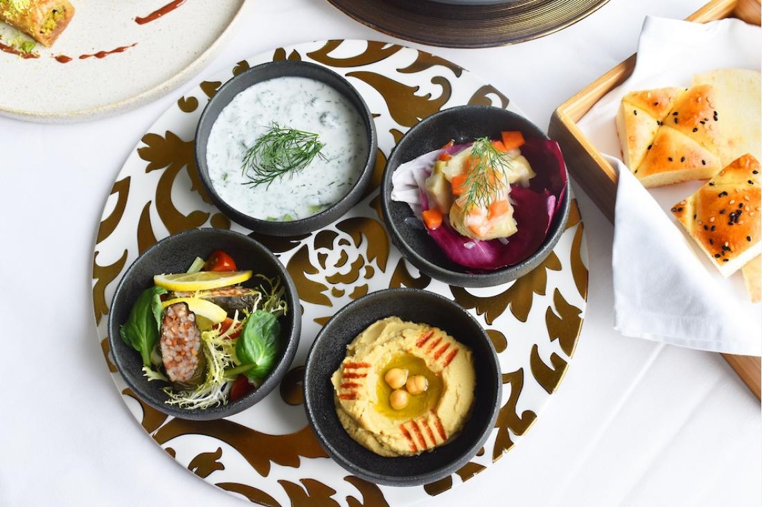 ザ・ペニンシュラ東京、トルコ大使館監修の伝統的なトルコ料理メニューを提供