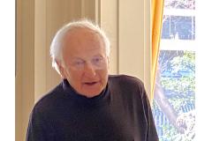 オランダ大使館で語るマルセル・ウェイランドさん