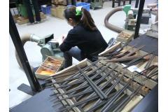 マルナオ（三条市）：大工道具の製造の技術が、今は高級箸を生み出す。