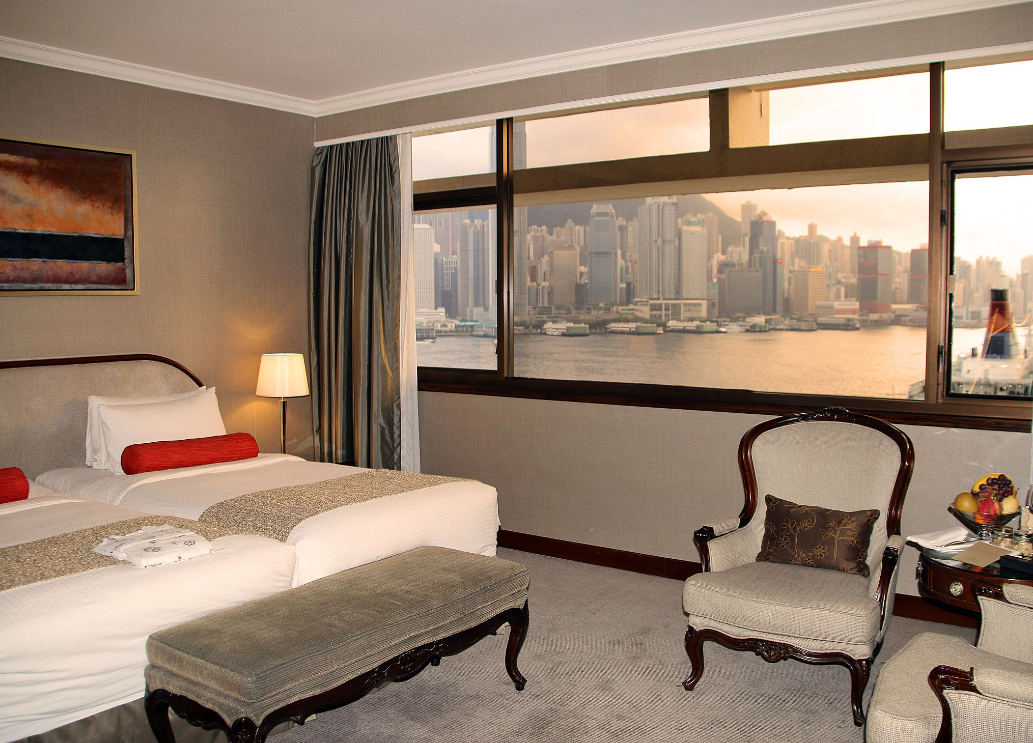 連載コラム 空旅のススメ アメニティが生まれたイギリスの精神が息づく老舗ホテル マルコポーロ香港ホテル トラベルコラム Risvel
