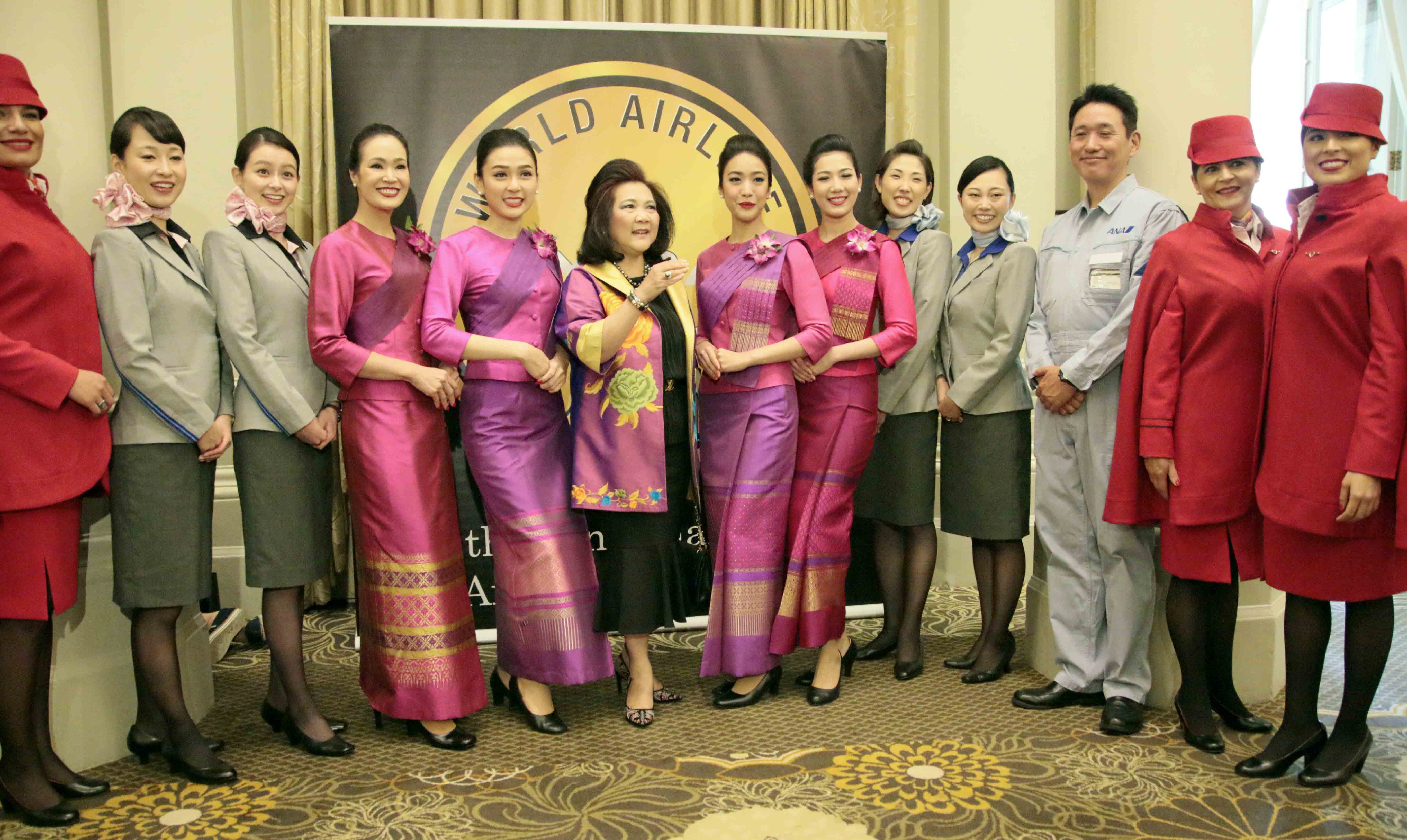 連載コラム 空旅のススメ 歴史あるロンドンの五つ星ホテルで開かれたｓｋｙｔｒａｘ表彰式 トラベルコラム Risvel